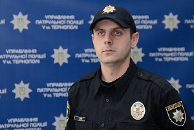 Те, що Володимир Струк йде з посади начальника патрульної поліції Тернополя, — неправда