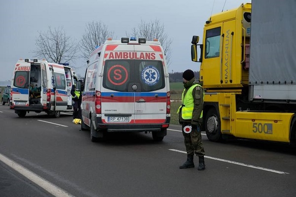 У черзі на польському кордоні загинув українець (Фото)