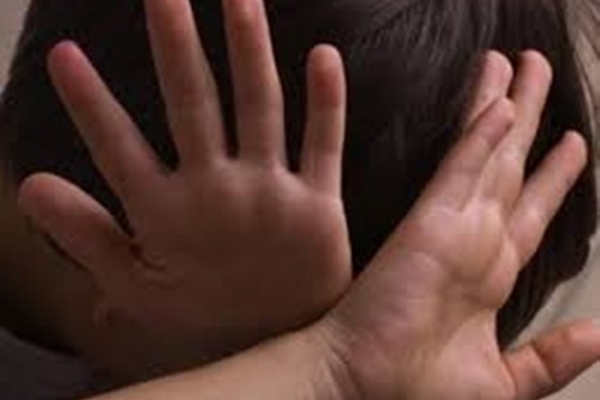 На Тернопільщині 16-річний юнак згвалтував 8-річного хлопчика