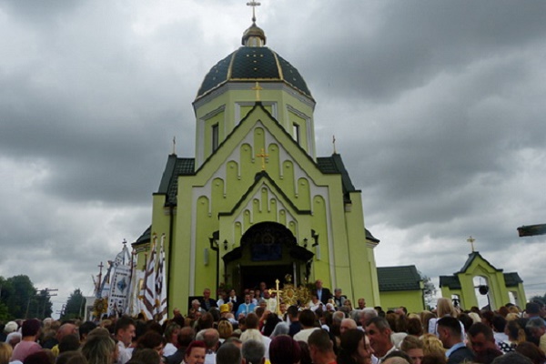 Мала Зарваниця у Малій Плавучій на Тернопільщині