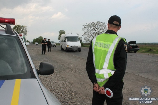 За півроку на дорогах області загинуло 30 краян