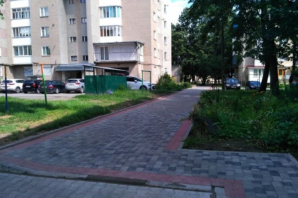 У Тернополі завершили ремонт чергового двору (Фото)