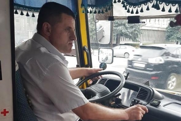 Водія тернопільської маршрутки, який «посилав» пасажирів у «Надалів джип» - відсторонили від роботи