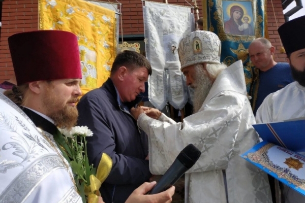 На Тернопільщині освятили новий храм Московського Патріархату (Фото)