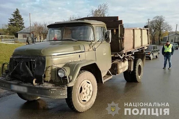 В Гусятинському районі місцевий житель потрапив під ЗІЛ