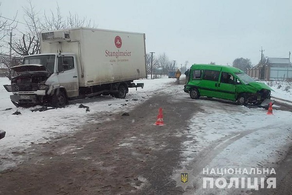 Через погоду за пів дня на Тернопільщині – 8 травмованих, 1 загиблий в ДТП