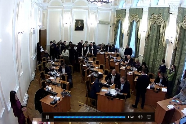 Сесія Тернопільської міської ради: на свято Миколая депутати розглянуть 120 питань (Наживо)