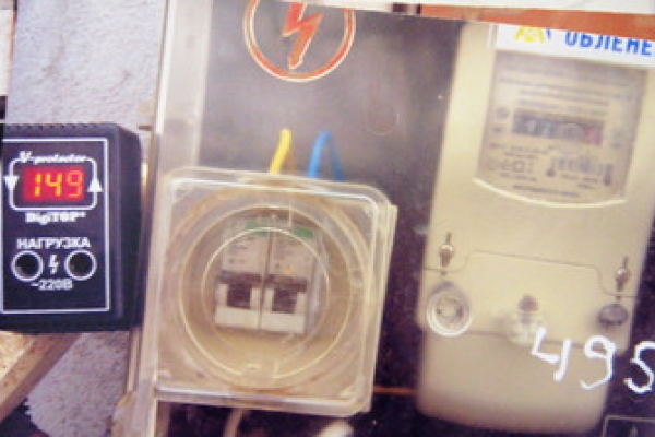На Борщівщині електрики мстяться селянам за написані на них скарги (Фото)