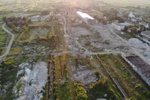 «Як після війни»: ланівчани шоковані руїнами від цукрового заводу