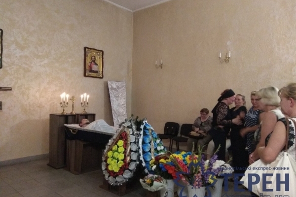 У Тернополі поховали військовика, який загинув за загадкових обставин (Відео)