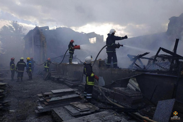 У Тернополі – масштабна пожежа, яку було видно з усіх кінців міста