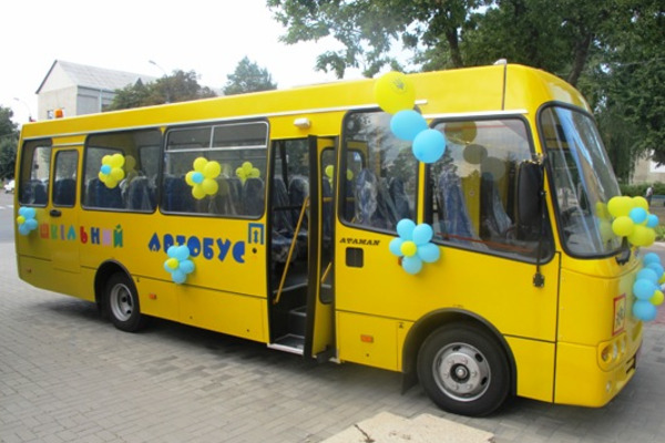 Кабмін виділив гроші на нові шкільні автобуси в Тернопільській області