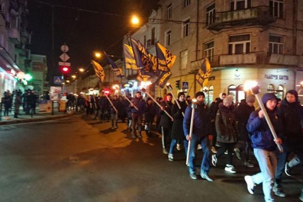 В Тернополі відбувся марш до Дня Соборності