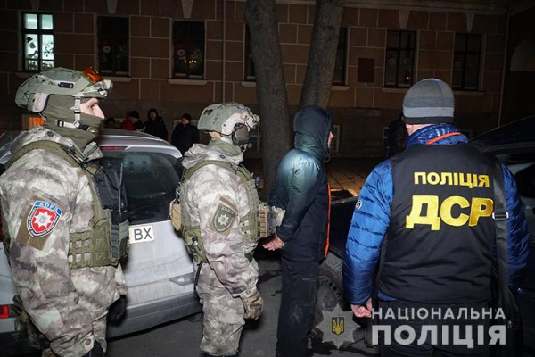 Заставу жоден з підозрюваних не вніс: Наркоторговці, затримані у Тернополі, перебувають під вартою