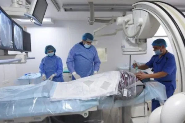 Тернопільський лікар, разом із медиками зі Львова та з Києва, провів унікальну операцію