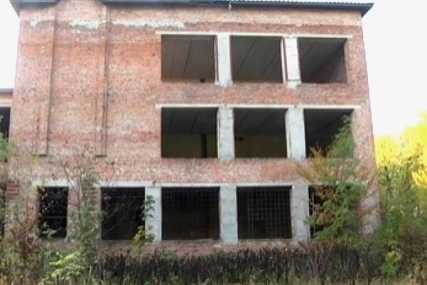 У Тернополі вирішили добудувати школу, будівництво якої розпочали у 90-х роках