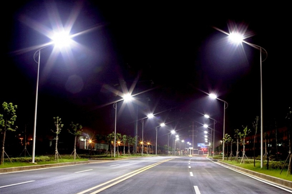 У Тернополі модернізовують вуличне освітлення