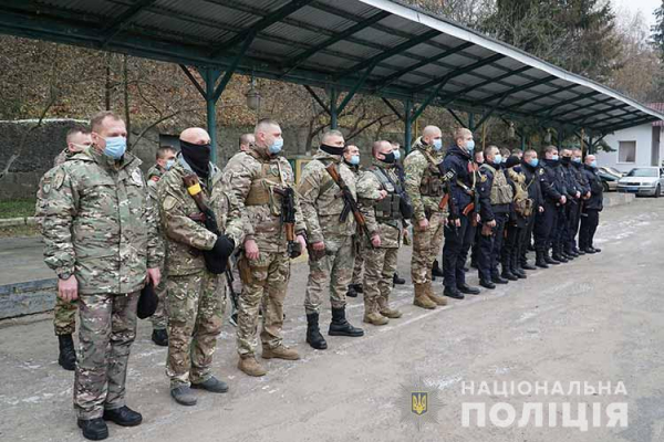 Загін тернопільських поліцейських відбув у зону ООС