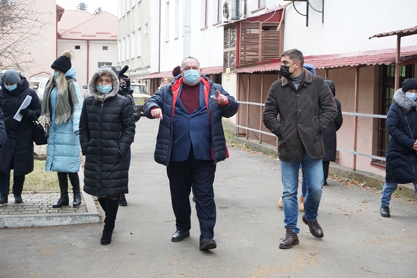 Необхідно знати реальну картину: на Тернопільщині перевіряють медзаклади