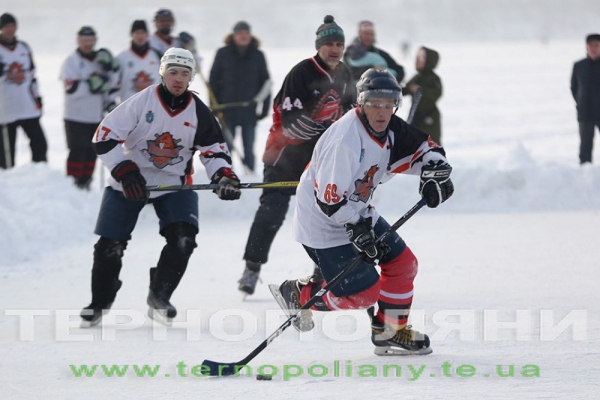 У Тернополі знову змагатимуться хокеїсти з усієї України