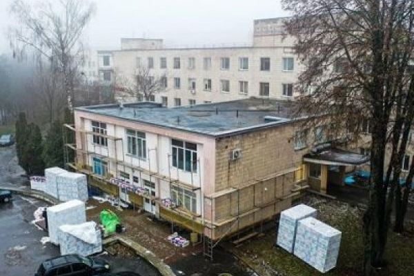У Кременецькій лікарні ремонтують приймальне відділення