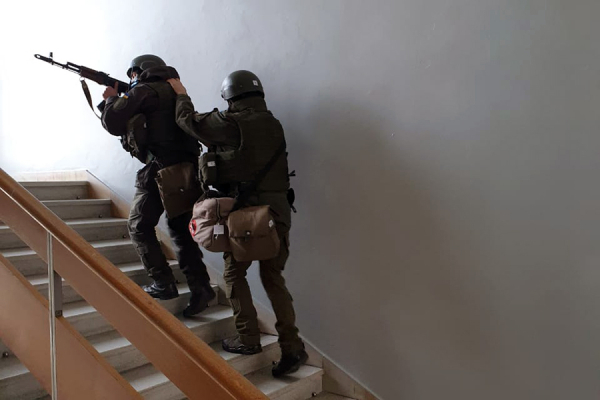 Нацгвардійці «відбивали напад» у Тернопільській ОДА