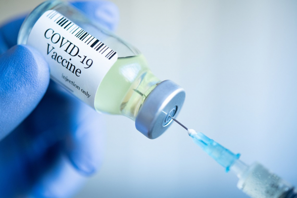 На Тернопіллі вакцинували від коронавірусу 99-річну жінку