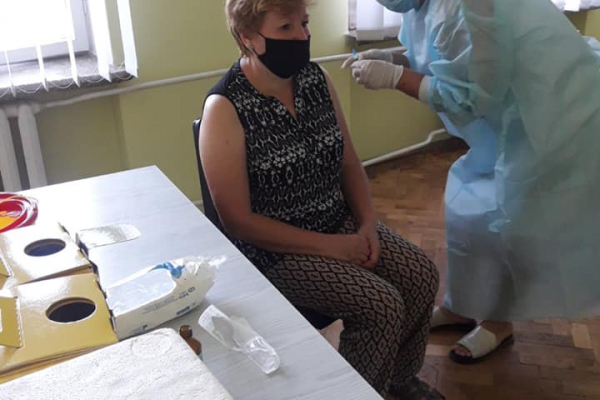 COVID-19: на Тернопільщині відкрили ще один пункт масової вакцинації