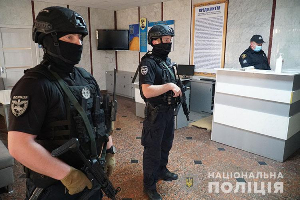 У Тернополі розпочалися спеціальні навчання поліцейських 