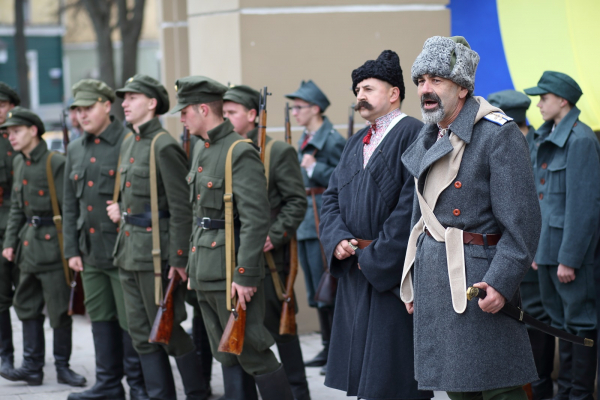 У Тернополі показали, як відбувалося проголошення Західноукраїнської Народної Республіки (ФОТО)