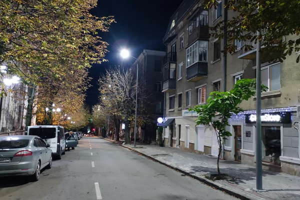 В рамках «Громадського бюджету» зробили освітлення вулиці Юліуша Словацького в Тернополі