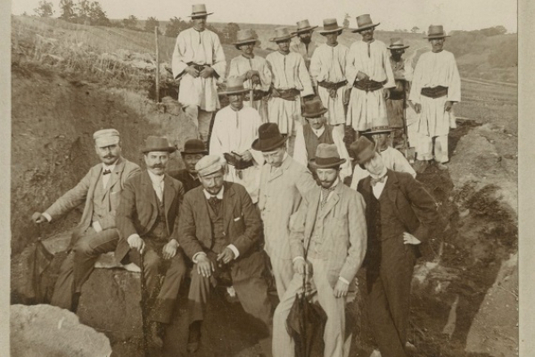 Мешканці Заліщиків на фото 1899 року
