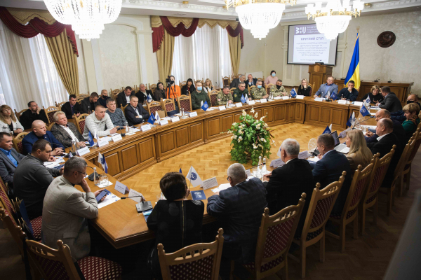 У Західноукраїнському національному університеті відбувся круглий стіл з питань державної підтримки та реінтеграції ветеранів війни