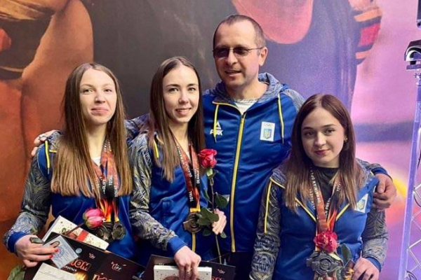 На чемпіонаті України з пауерліфтингу золоту нагороду здобула тернополянка 