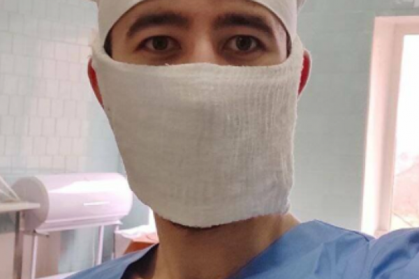 Столичний хірург волонтерить у лікарні на Тернопільщині