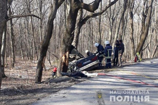 ДТП на Тернопільщині: відразу дві людини загинули в аварії