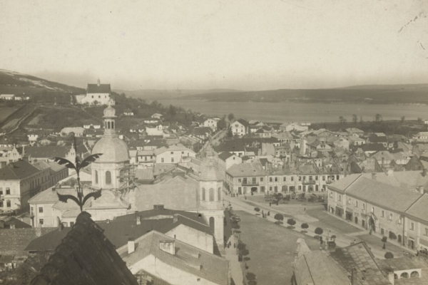 Зруйноване місто Бережани на фото 1915-1917 рр.