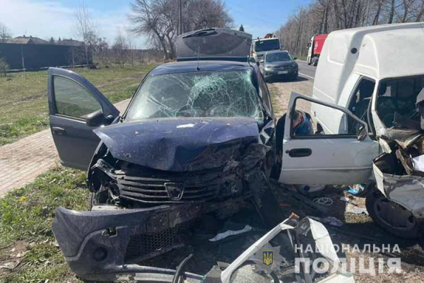 Зіткнулося три автомобілі: смертельна аварія на Тернопільщині