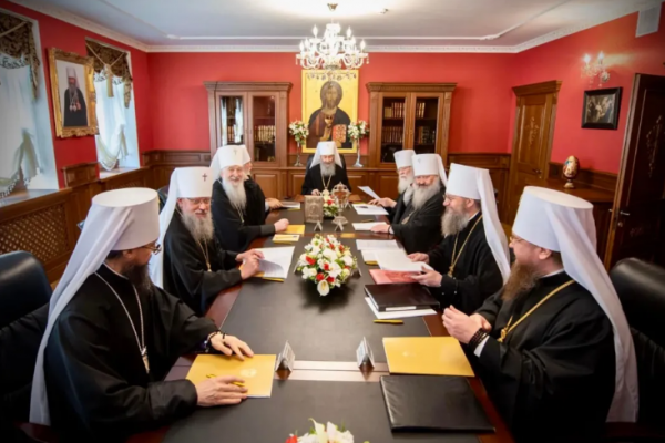 «Рішення Синоду «УПЦ» мп – про відсутність рішення», – релігійний експерт Олександр Єфременко