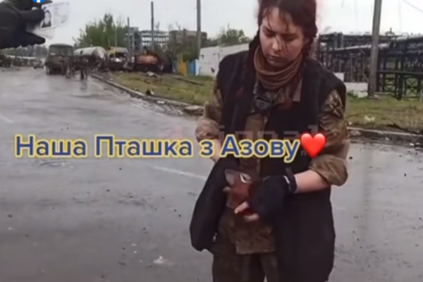 Показали нашу «Пташку» Катю з Тернопільщини, яка захищала «Азовсталь» і опинилася у полоні (Відео)
