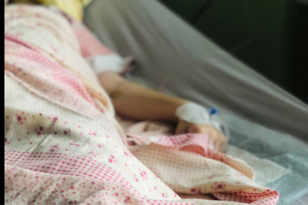 Пухлина 3 кг: львівські медики прооперували 13-річну дівчинку з Тернопільщини