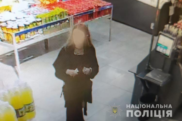 У Почаєві жінка обкрадала скриньки з пожертвами, бо їй не вистачало на життя