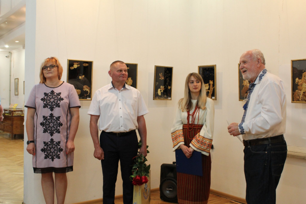 У Тернопільському музеї відкрили виставку майстрів народних художніх промислів