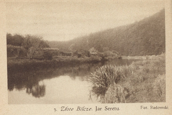 Жителі села Більче-Золоте на фото 1920-х років