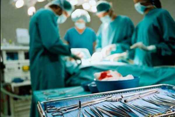 У Тернопільській обласній клінічній лікарні працюватимуть пластичні хірурги