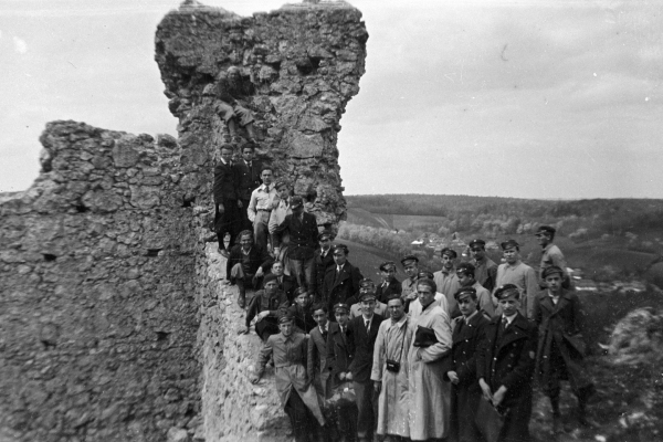 Замок в Збаражі на фото 100 років тому