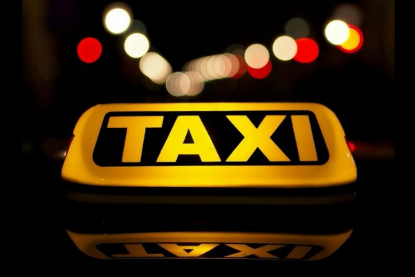 У Тернополі таксист знепритомнів за кермом: у салоні був пасажир