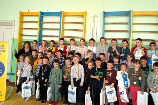 Школярі із Збаразької громади взяли участь у фізкультурно-оздоровчих заходах «Здорова Україна»