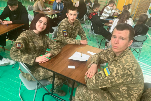 Учні Тернопільського коледжу взяли участь в інтелектуальному турнірні «Разом до перемоги»