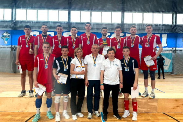 Волейбольна команда ТНПУ – срібні призери XVIII Універсіади України